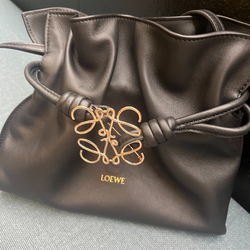 LOEWE 經典款 玫瑰金胸針-8