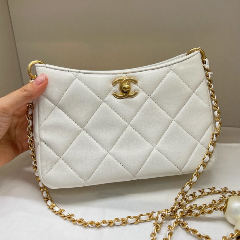 香奈兒芯片款99新 24s 雙珍珠鏈條包白色小羊-0