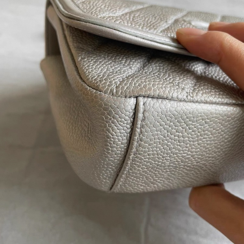 Chanel香奈兒銀色荔枝寬底雙C,22開-6