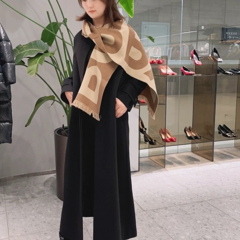 BURBERRY LOGO羊毛流蘇圍巾 奶茶米-3