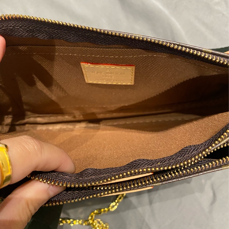 Louis Vuitton Multi Pochette Accessoires-12