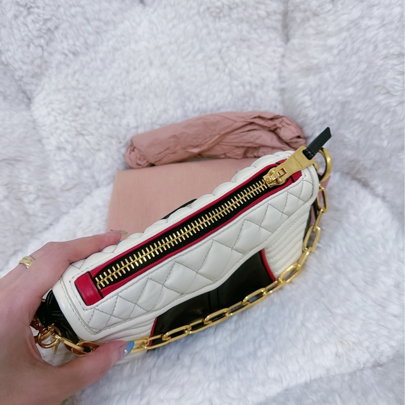 Miu Miu 機車包（全真皮）手提包-6