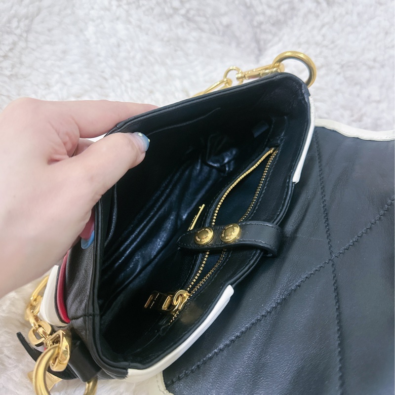 Miu Miu 機車包（全真皮）手提包-14