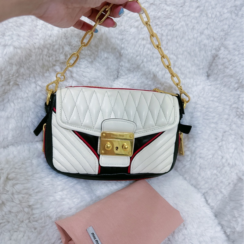 Miu Miu 機車包（全真皮）手提包-25