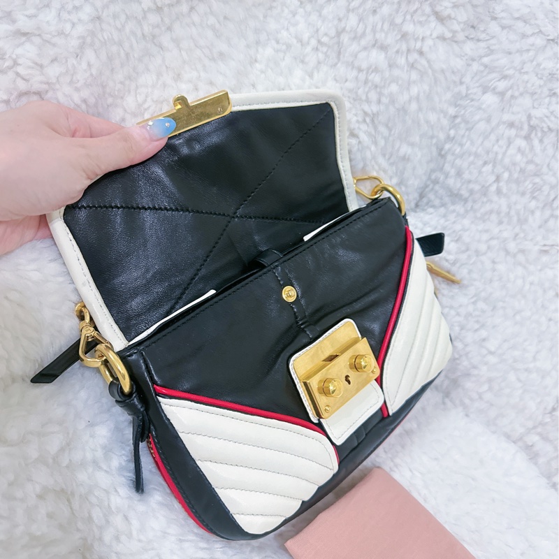 Miu Miu 機車包（全真皮）手提包-29