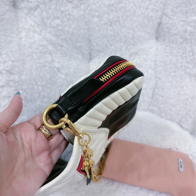 Miu Miu 機車包（全真皮）手提包-36