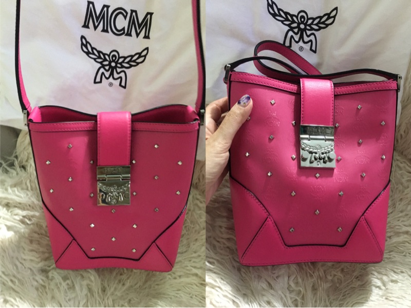 MCM 真皮 卯釘水桶包(肩背斜背包）-13