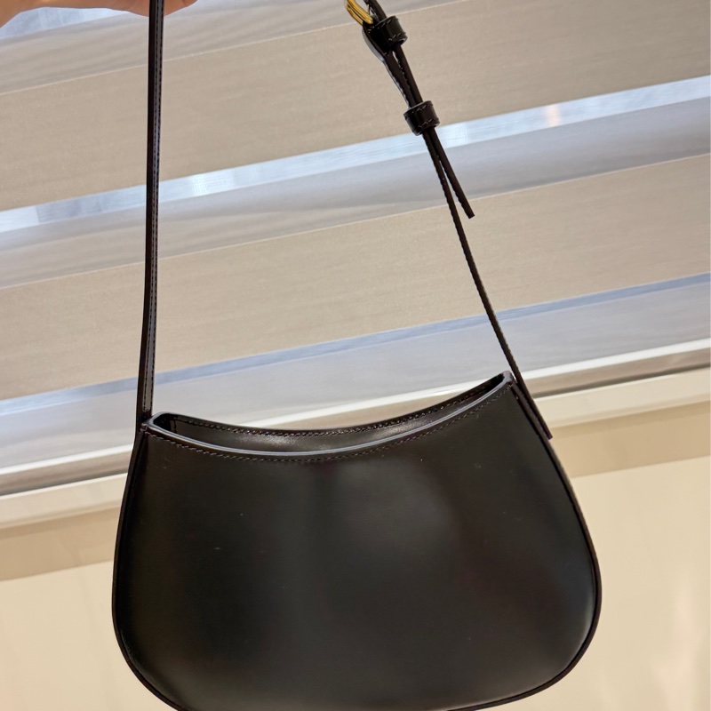 Celine 肩背包 9.5成新-1
