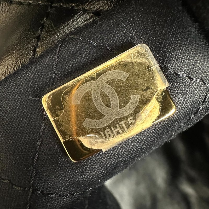 【美收精品】CHANEL 黑色CHANEL 22 肩背包 B-935【隔月月中將轉賣至日本 上架期限30天】-14