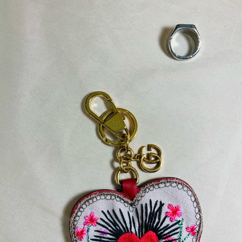 ❤️稀有釋出 Gucci 古馳 愛心刺繡馬夢老花鑰匙圈 吊飾-3