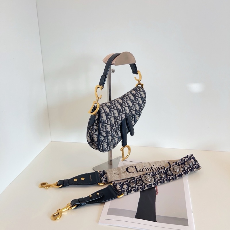 Dior迪奧 Saddle復古老花馬鞍包-1