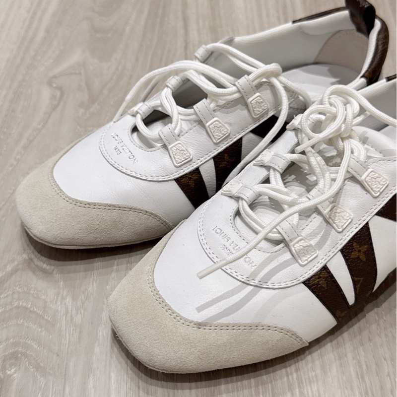 LV Sneakerina 白色德訓芭蕾舞運動鞋 39號-1