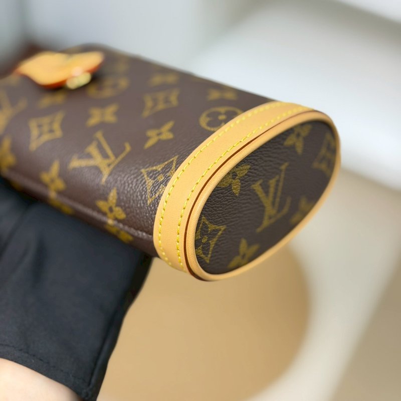 🏷LV.Fold Me  薯條包 芯片款 M80874-4