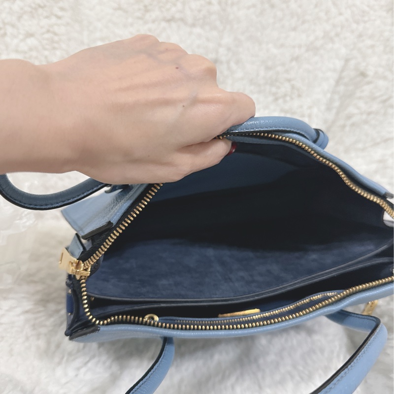 全新MIU MIU 手提肩背包-18