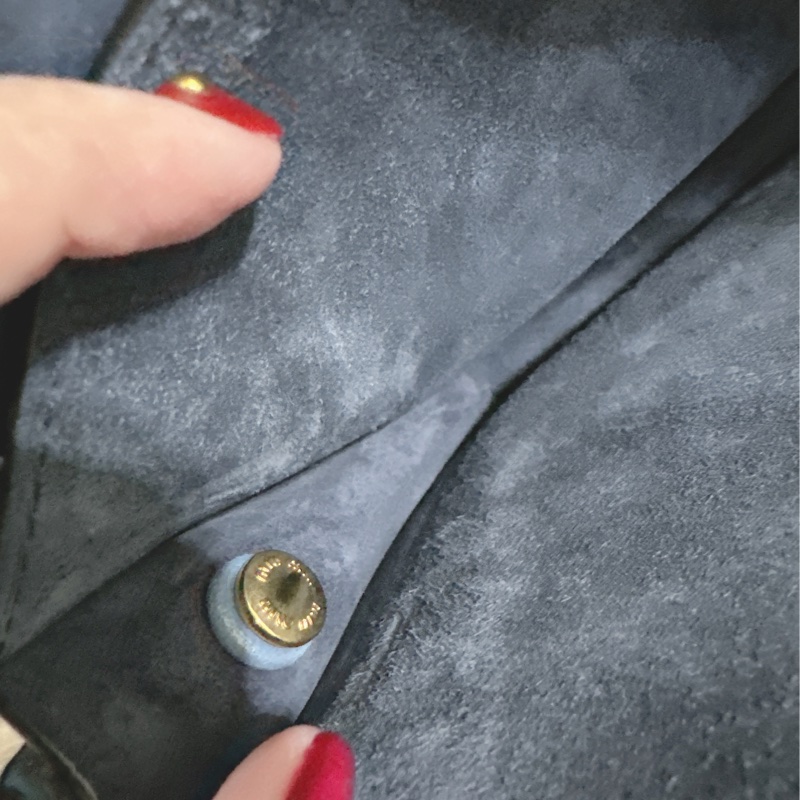 全新MIU MIU 手提肩背包-38