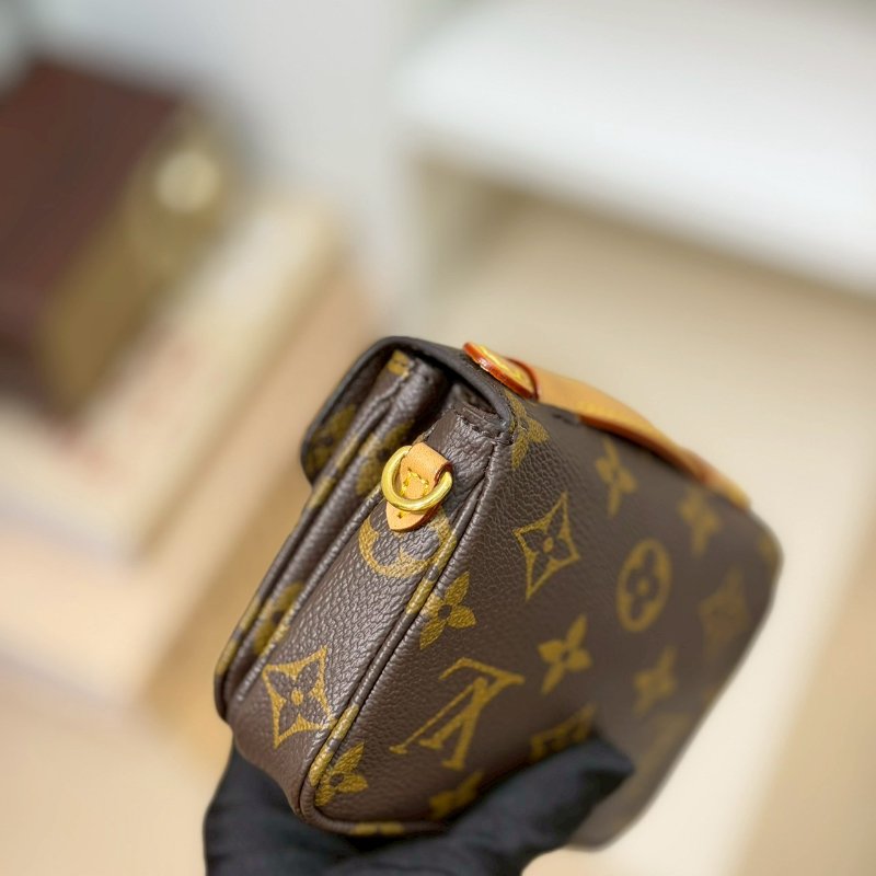 🏷LV.Micro Metis 迷你郵差包 芯片款 M81267-10