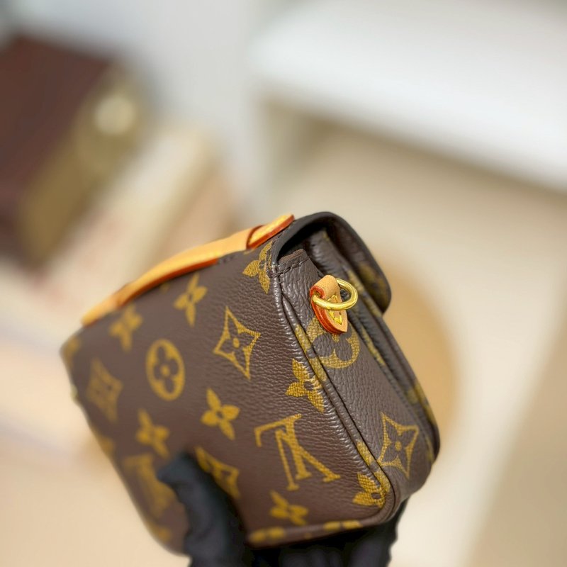 🏷LV.Micro Metis 迷你郵差包 芯片款 M81267-11