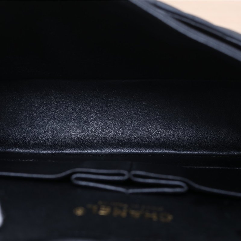 CHANEL CF口蓋包中號25.5黑色荔枝牛皮27開金扣V紋肩背包-2