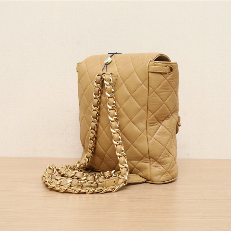 CHANEL 中古米金羊Duma雙肩包米駝色3開肩背包-3