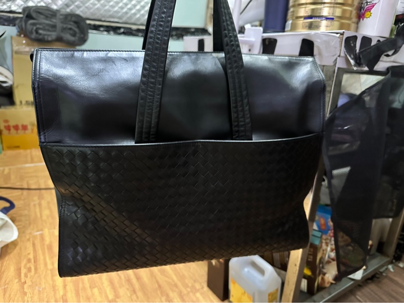 Bottega Veneta BV黑色旅行袋-6