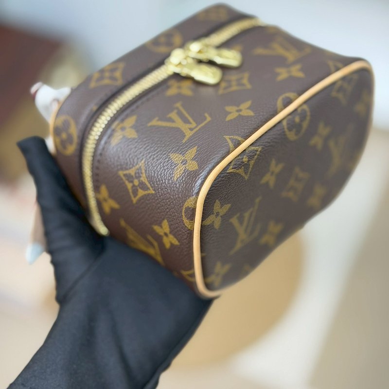 🏷LV.Nice Nano 化妝包 M44936-4