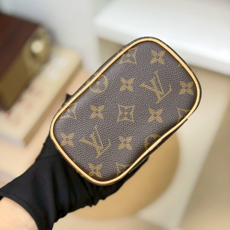 🏷LV.Nice Nano 化妝包 M44936-12