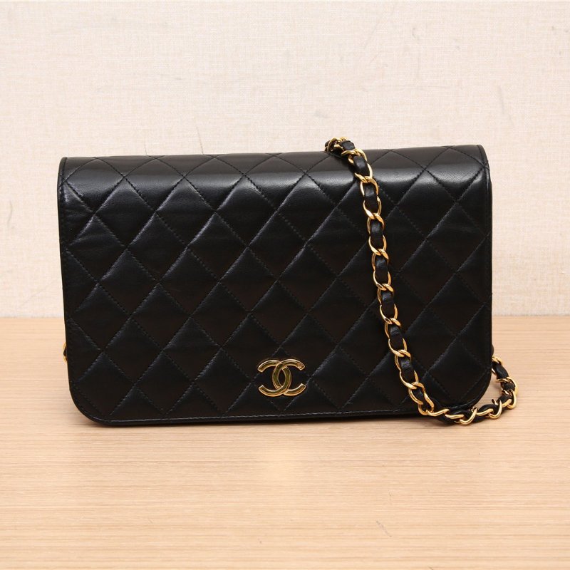 CHANEL 中古圓餅擋臉包黑白3開肩背包-0