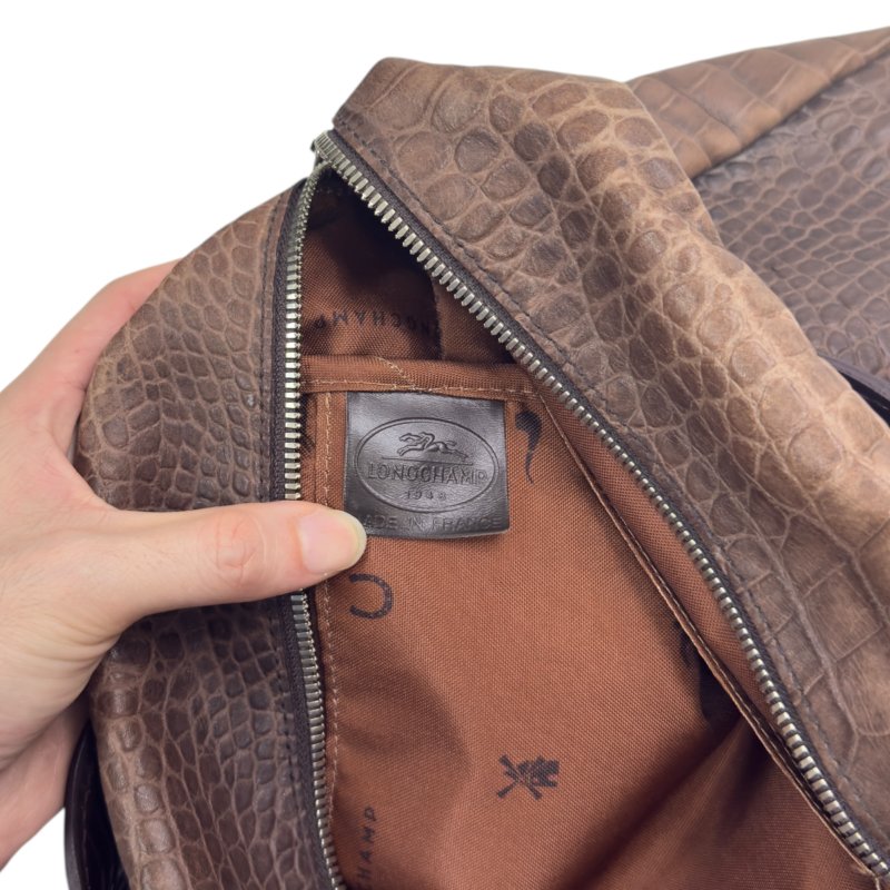 LONGCHAMP 鱷魚皮壓紋 2用袋-15