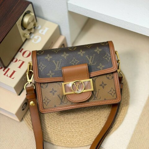 🏷LV．LV．Mini Dauphine 達芙妮 M45959