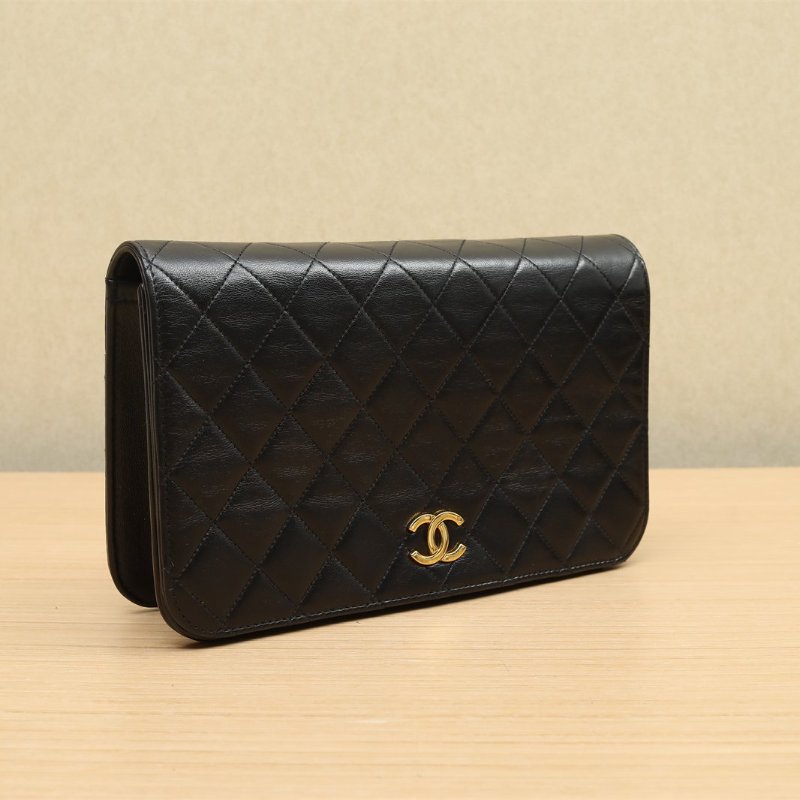 CHANEL 中古巴黎限定鴛鴦扣單肩包中號黑色2開肩背包-1