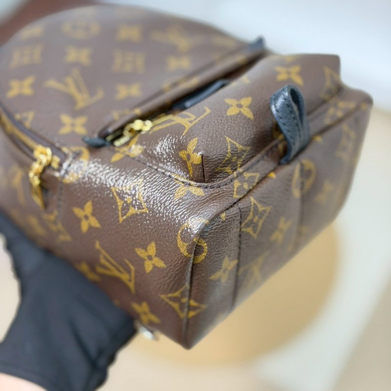 🏷LV.Mini 小書包 新款拉鍊 M44873-4