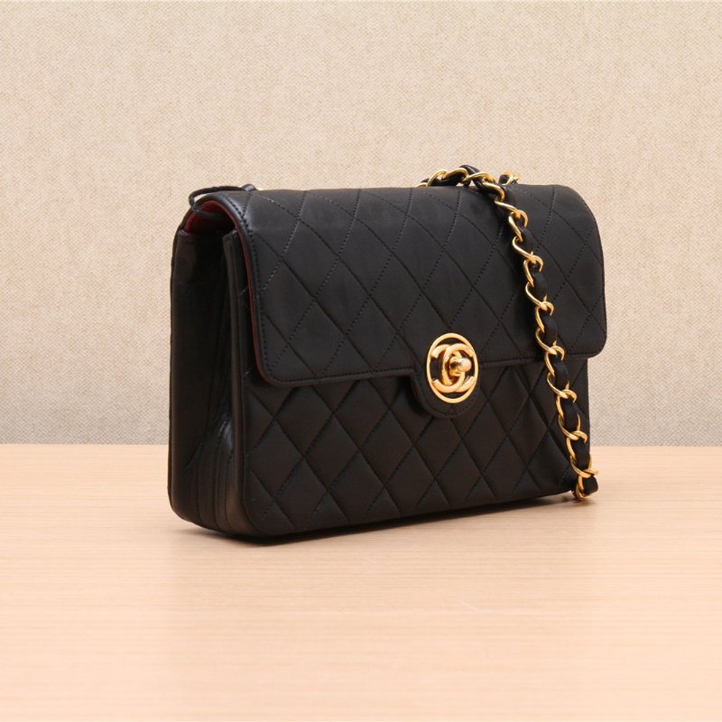 CHANEL 中古黑金牛字母logo手提包黑色5開肩背包-1