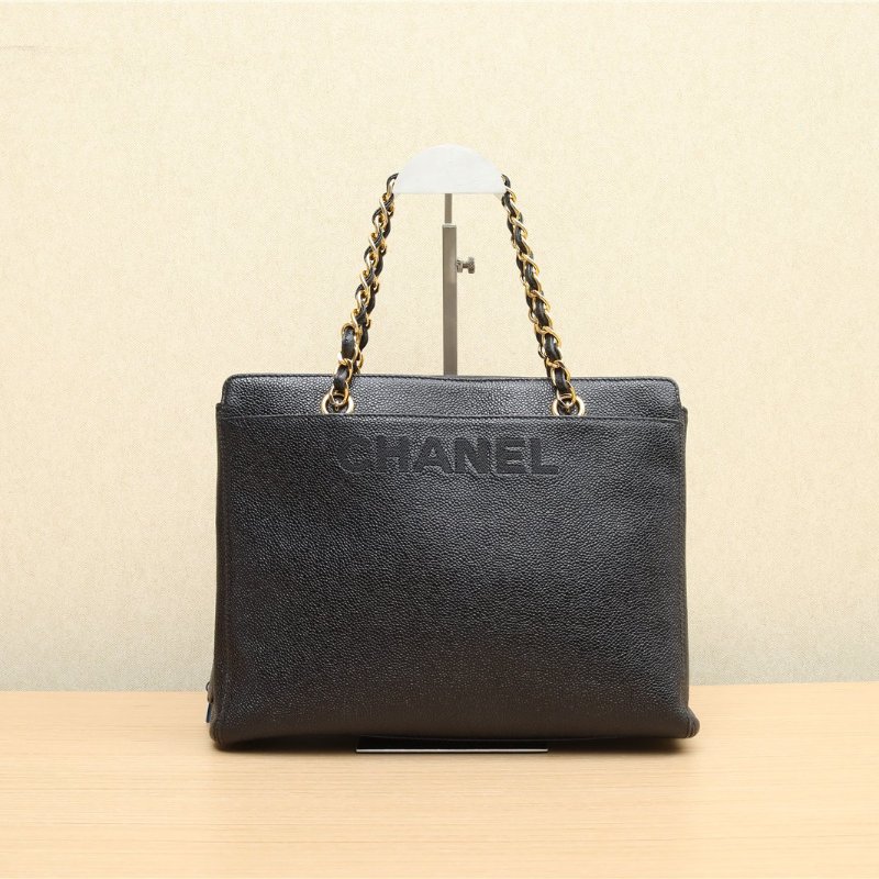 CHANEL 中古黑金牛暗紋logo奶粉包黑色4開肩背包-0