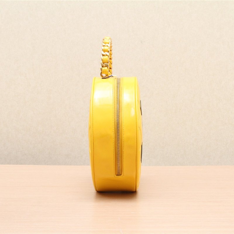 CHANEL 中古秀款籃球鏈條包黑色1開肩背包-2