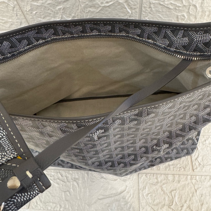 Goyard灰色滿版hobo肩背包-28