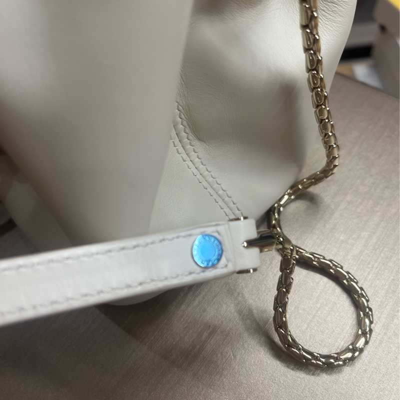 BVLGARI Serpenti 經典靈蛇水桶包🐍-10