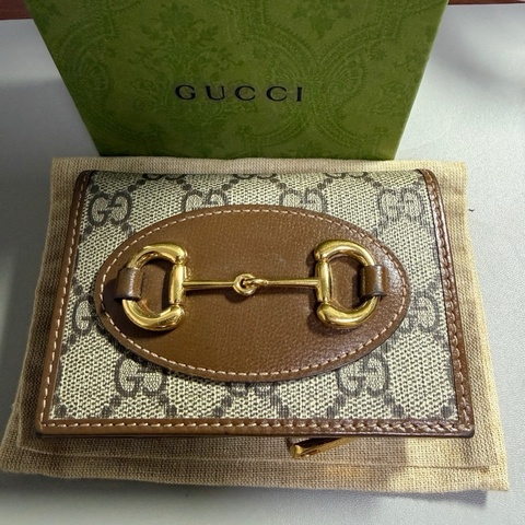Gucci Horsebit 1955系列短夾
