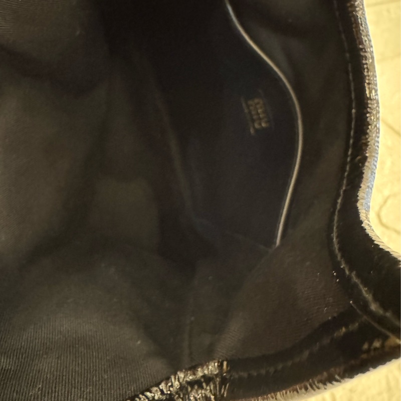 miumiu黑亮皮ivy手提兩用包-15
