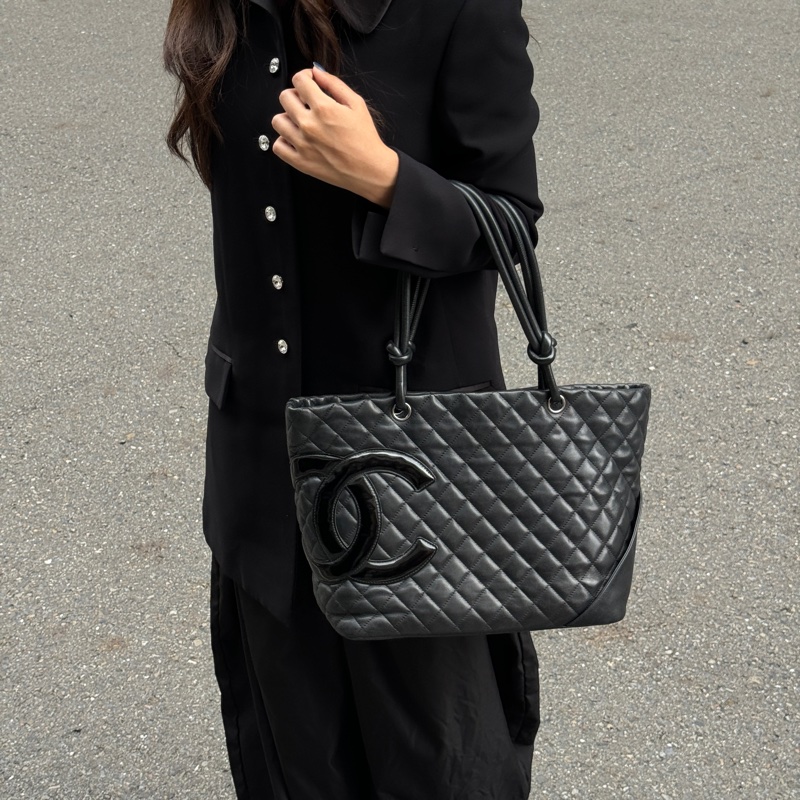 (軟糯糯🤤) Chanel “so black” 康朋 托特包 專櫃23萬!-4