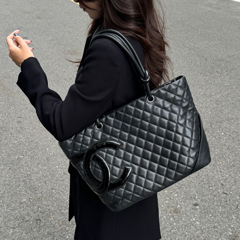 (軟糯糯🤤) Chanel “so black” 康朋 托特包 專櫃23萬!-7