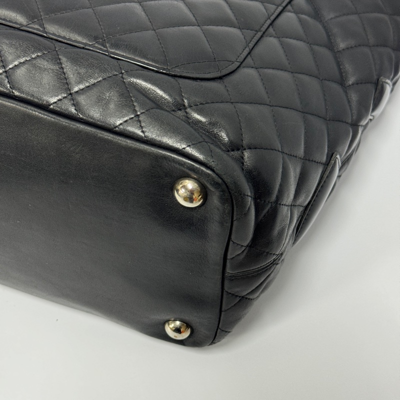 (軟糯糯🤤) Chanel “so black” 康朋 托特包 專櫃23萬!-12