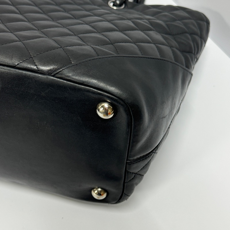 (軟糯糯🤤) Chanel “so black” 康朋 托特包 專櫃23萬!-14