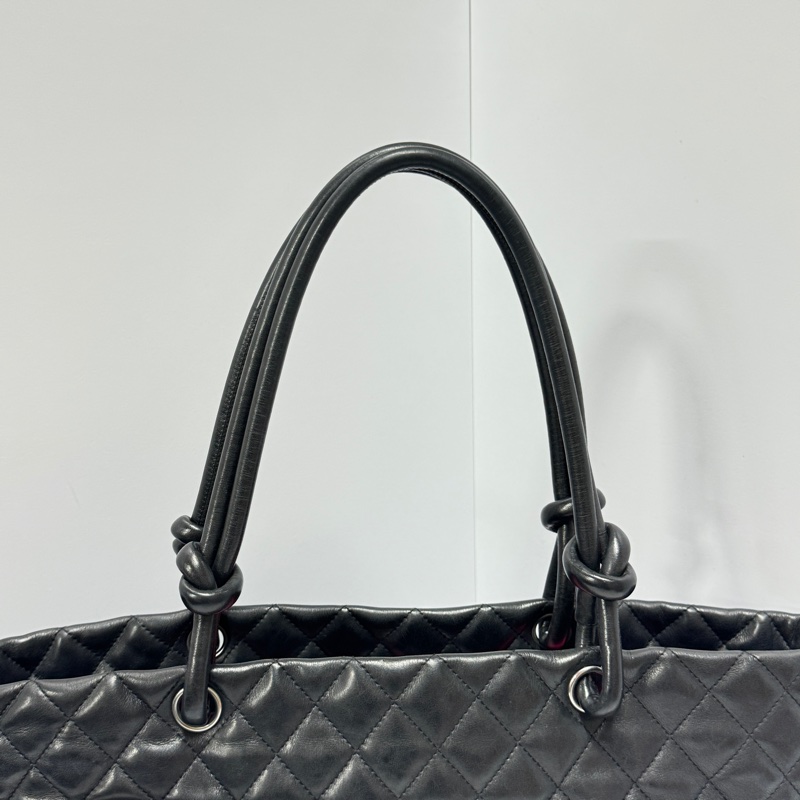 (軟糯糯🤤) Chanel “so black” 康朋 托特包 專櫃23萬!-15