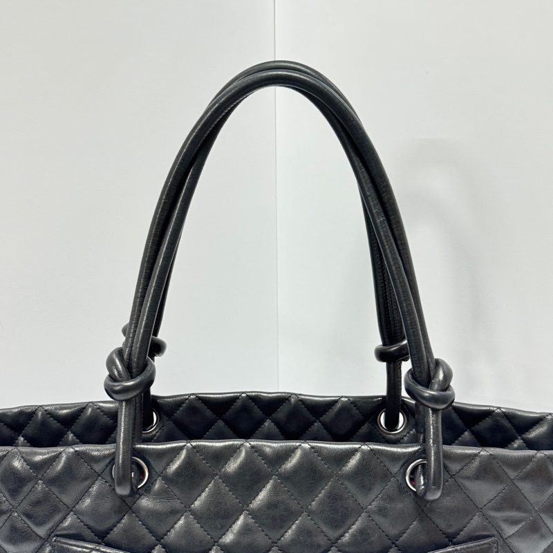 (軟糯糯🤤) Chanel “so black” 康朋 托特包 專櫃23萬!-16