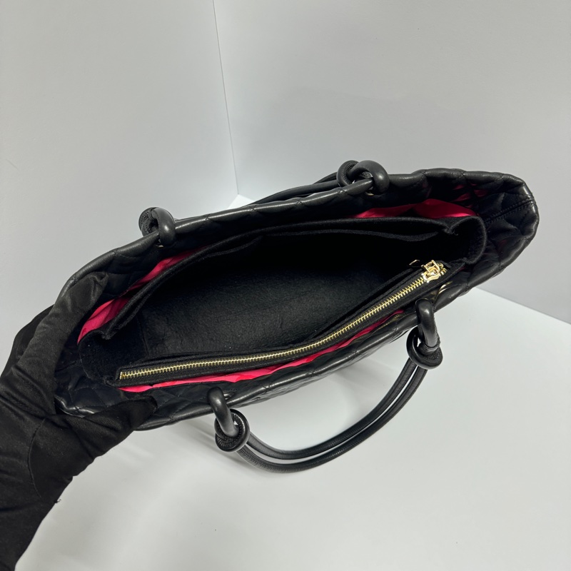 (軟糯糯🤤) Chanel “so black” 康朋 托特包 專櫃23萬!-23