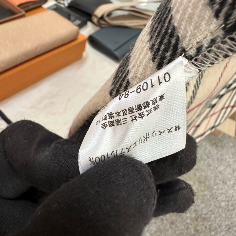 BURBERRY 米色風衣外套-11