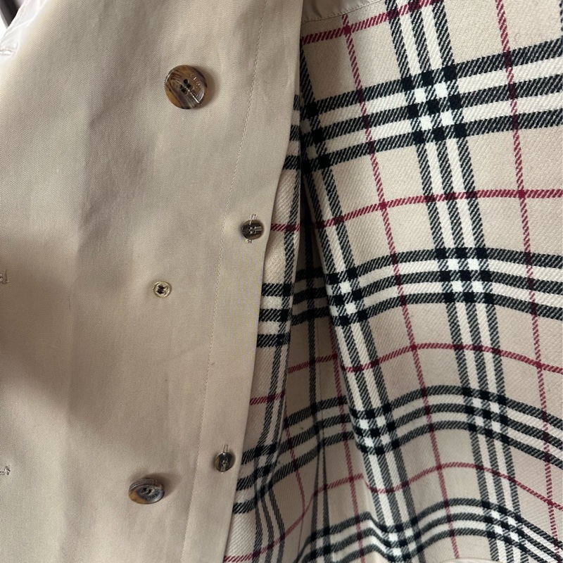 BURBERRY 米色風衣外套-19