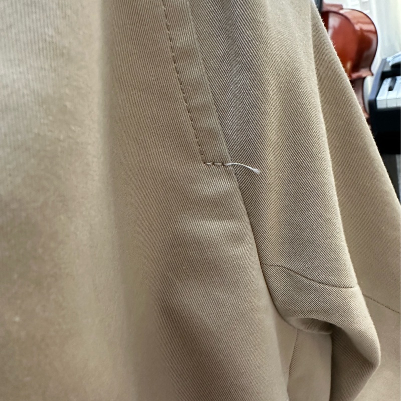 BURBERRY 米色風衣外套-28