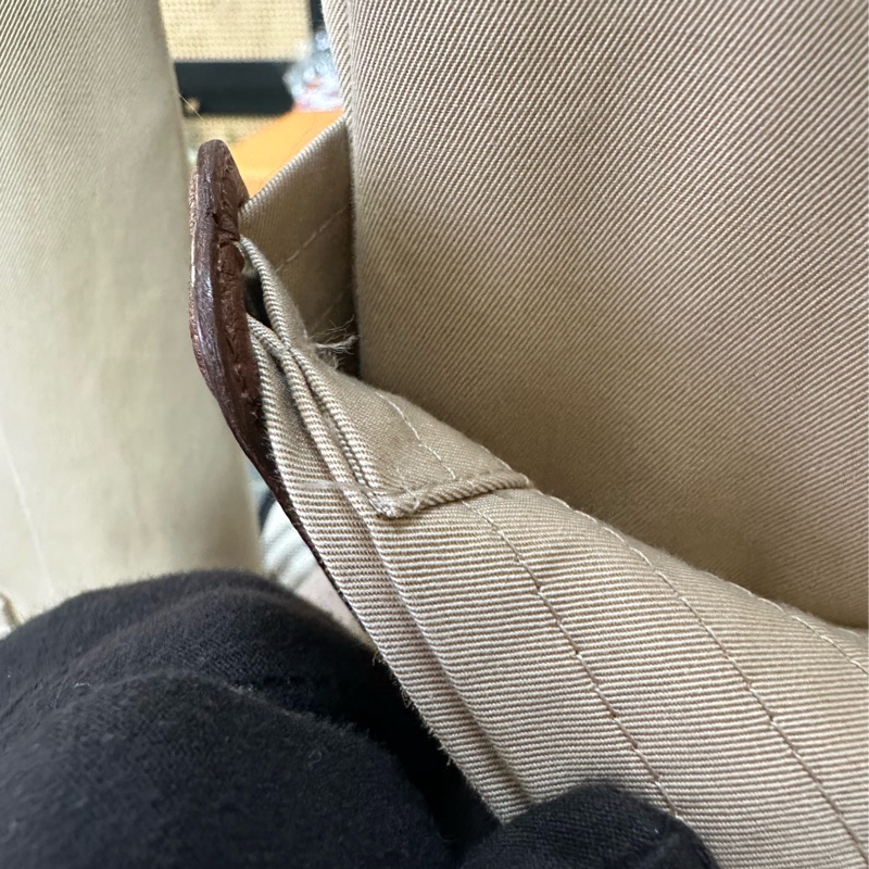 BURBERRY 米色風衣外套-29