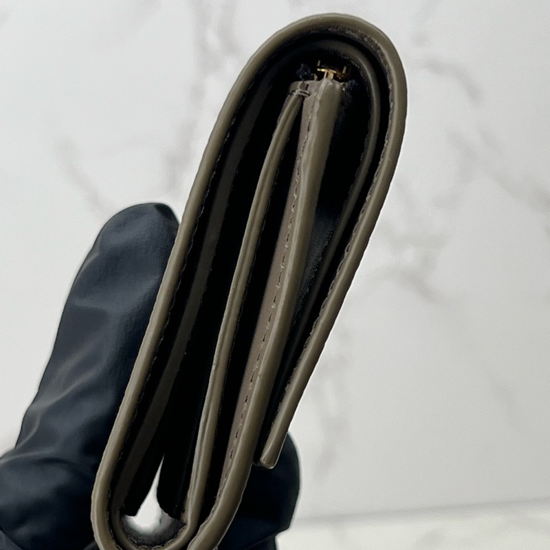 💗香緹國際精品💗 LOEWE 象灰金 三折短夾-3